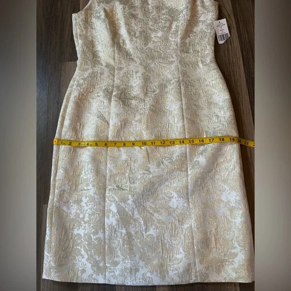 NWT TAHARI Arthur S Levine Champagne & Gold Formal Dress SZ 8 - Picture 9 of 13